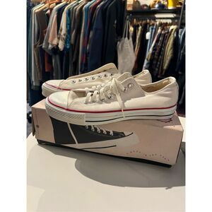Vintage Made In USA Converse All Star Chuck Low Top Men’s 8.5 White OG Box GREAT